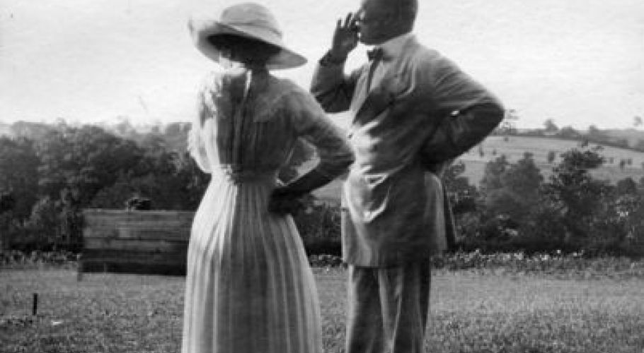 Mrs. E. M. Horne & Mr. William Crittenden